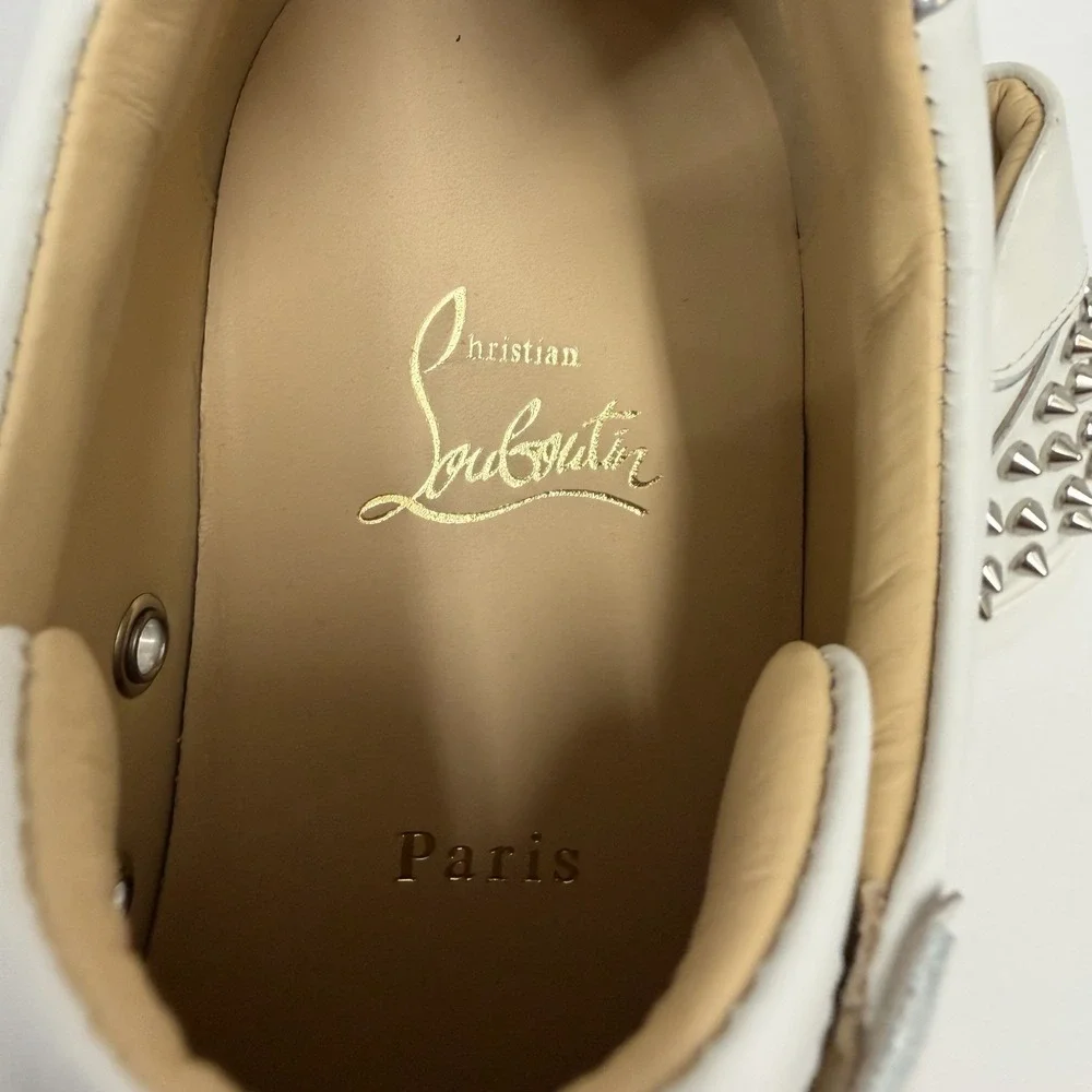 Christian Louboutin new never
